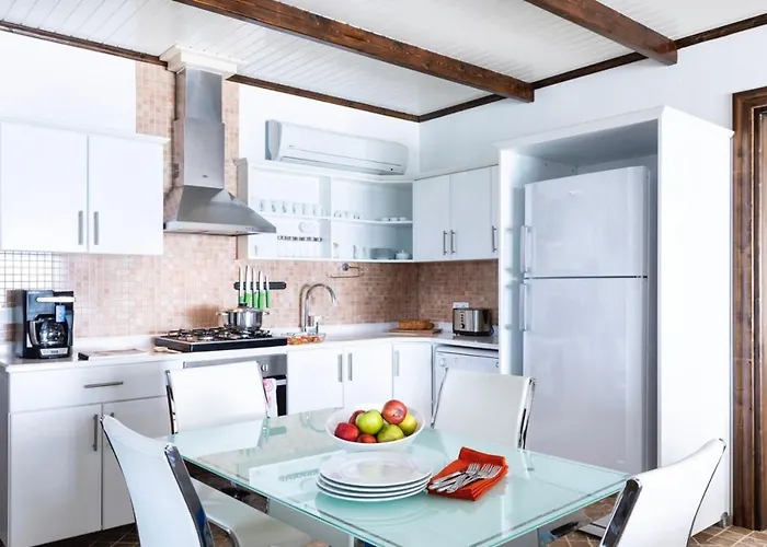 Zeytin Evi Βίλα Μαρμαρίς